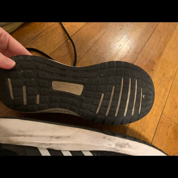 WOMENS ADIDAS RUNNING SHOE - Picture 6 of 6